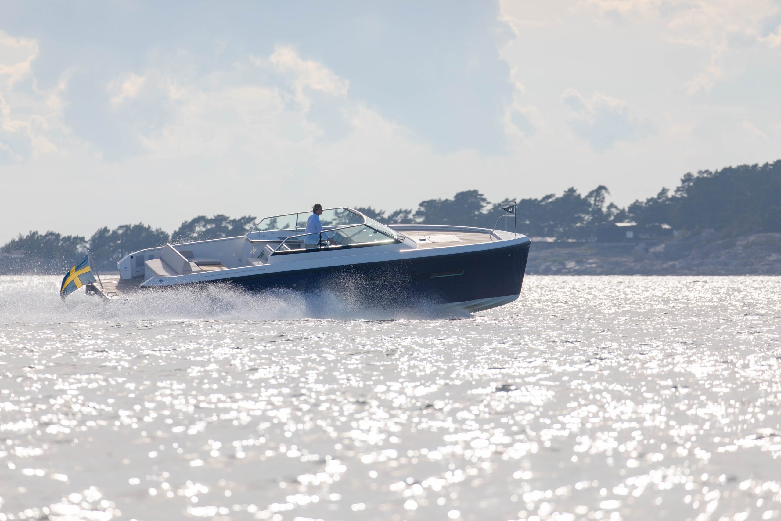 Delta Power Boat 33 open Delta Power Boat 33 open