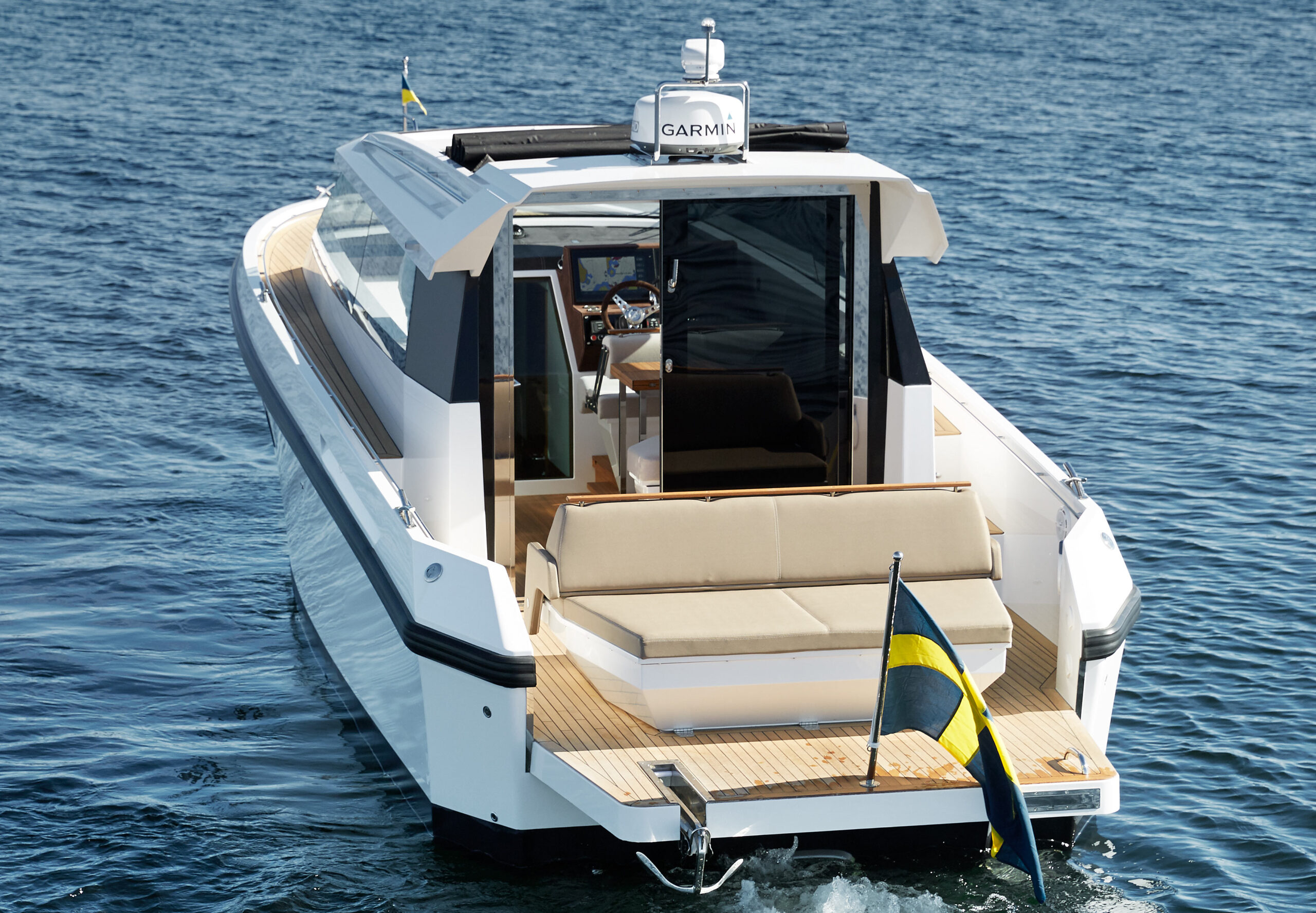 Delta Power Boat 33 coupé Delta Power Boat 33 coupé