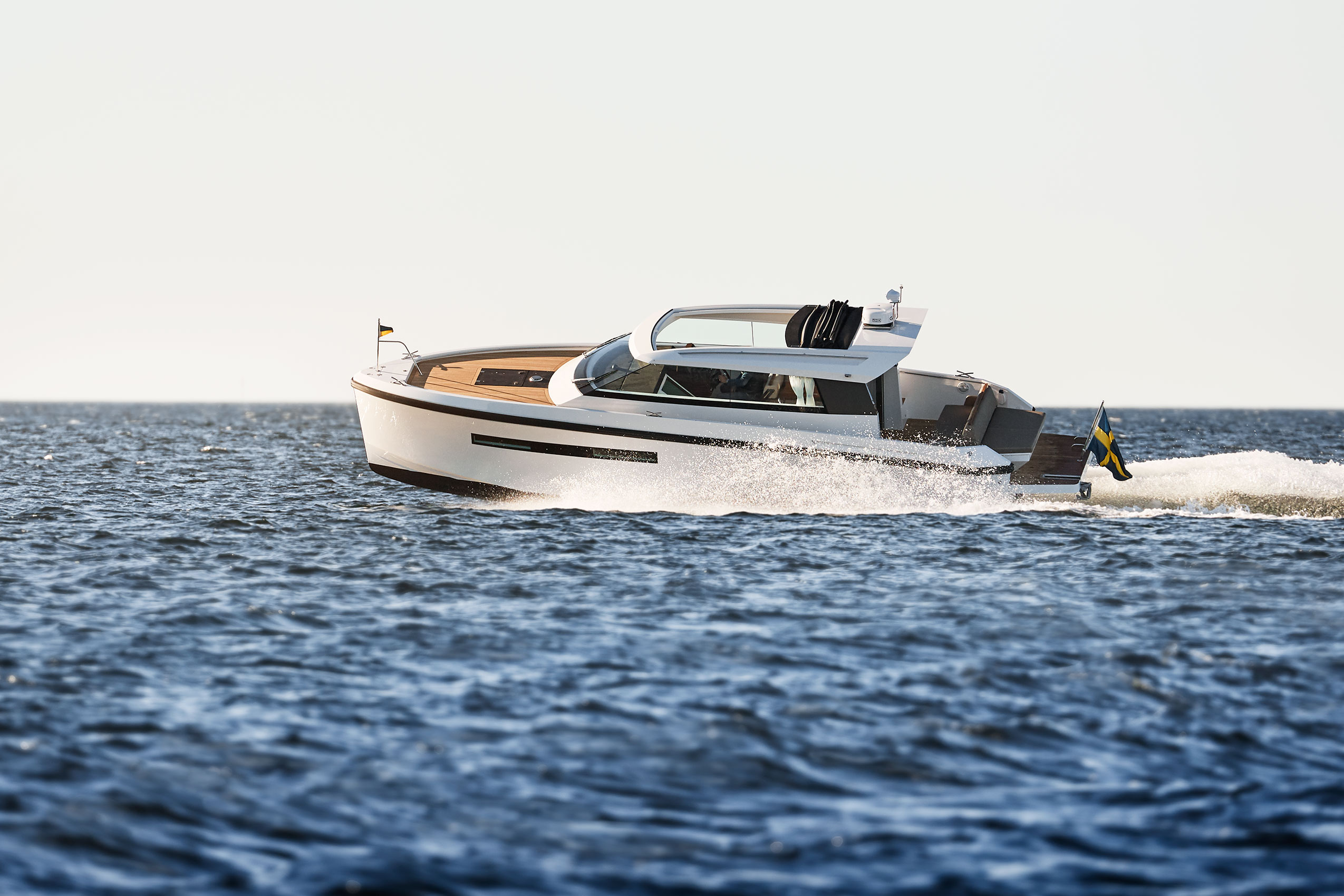 Delta Power Boat 33 coupé Delta Power Boat 33 coupé