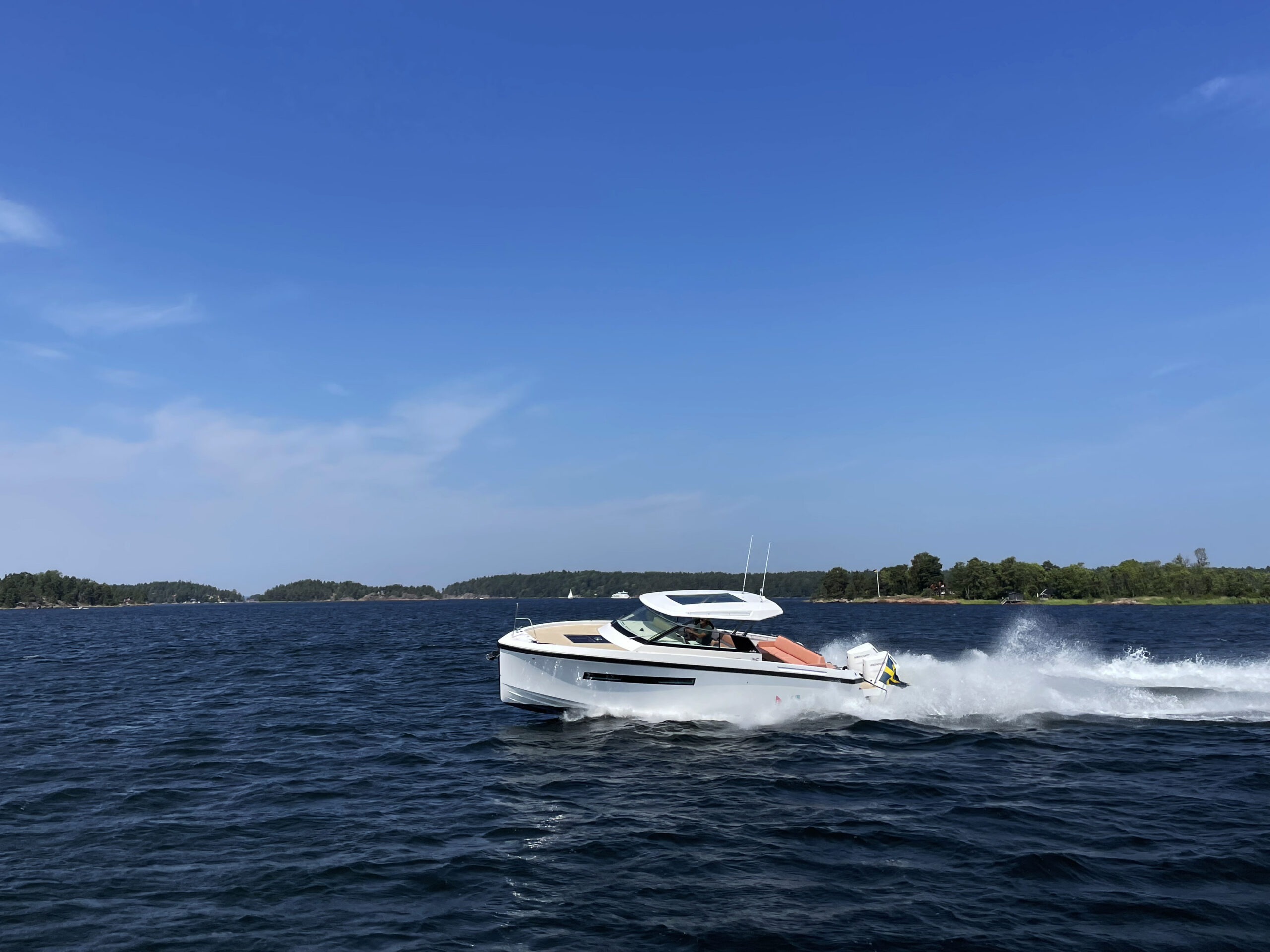 Delta Power Boat 33 open Delta Power Boat 33 open