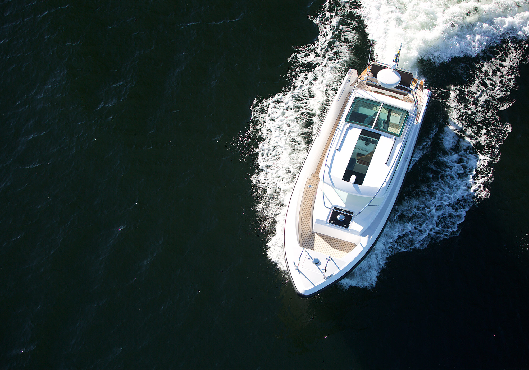 Delta Powerboats 290 sw Delta Powerboats 290 sw