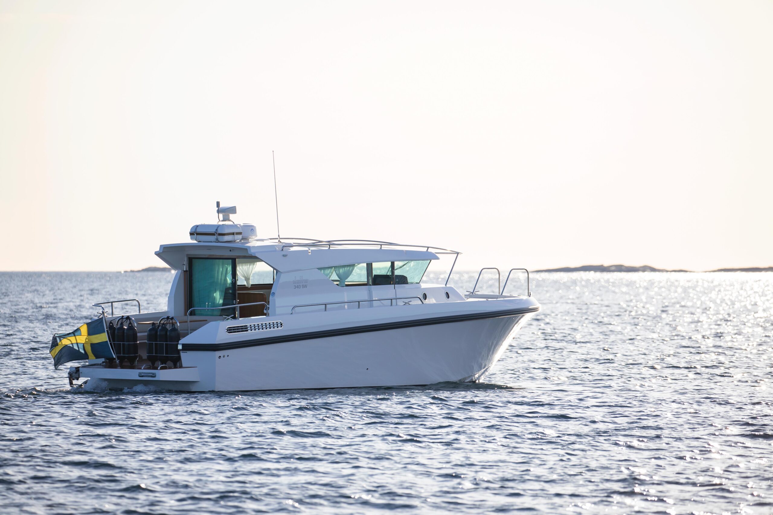 Delta Powerboats 340 sw Delta Powerboats 340 sw